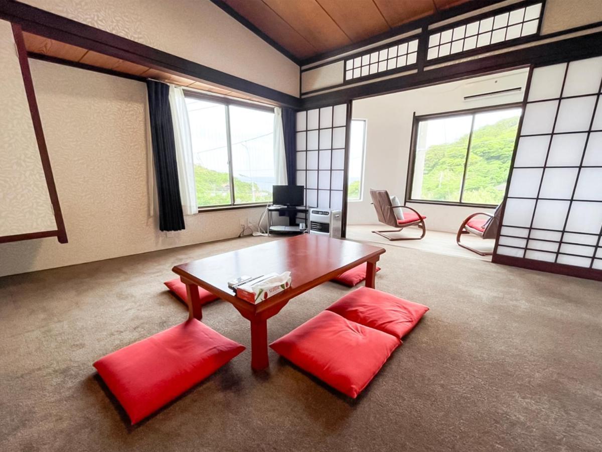 癒楽 伊豆大島 Hostel Exterior photo