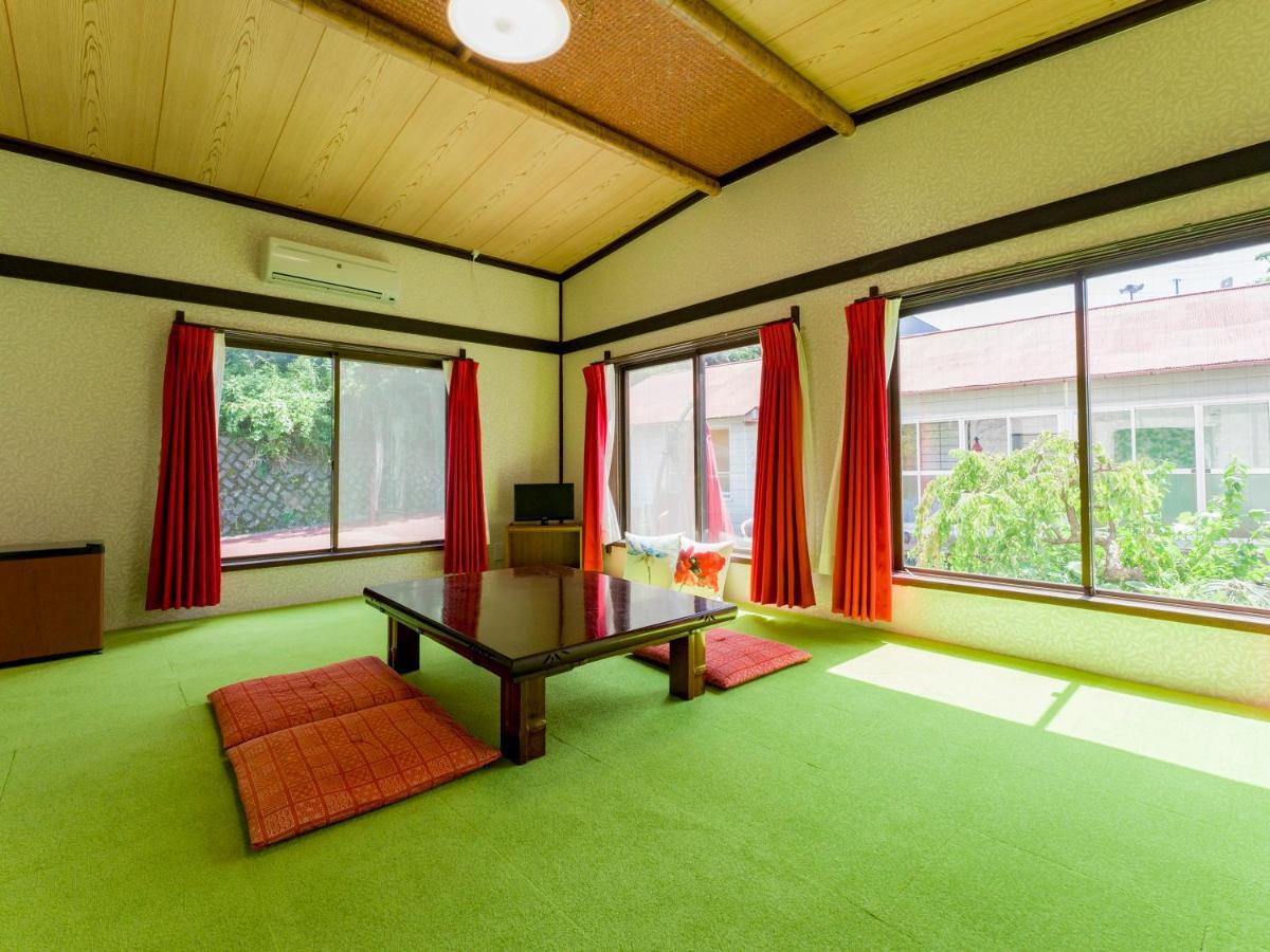 癒楽 伊豆大島 Hostel Exterior photo